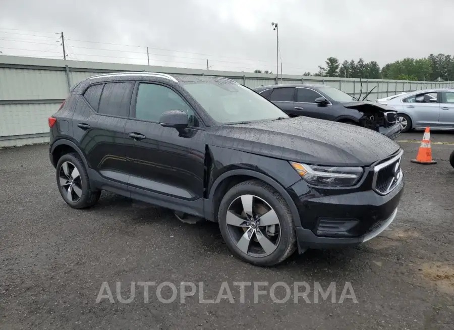 VOLVO XC40 T5 MO 2020 vin YV4162UK0L2200599 from auto auction Copart