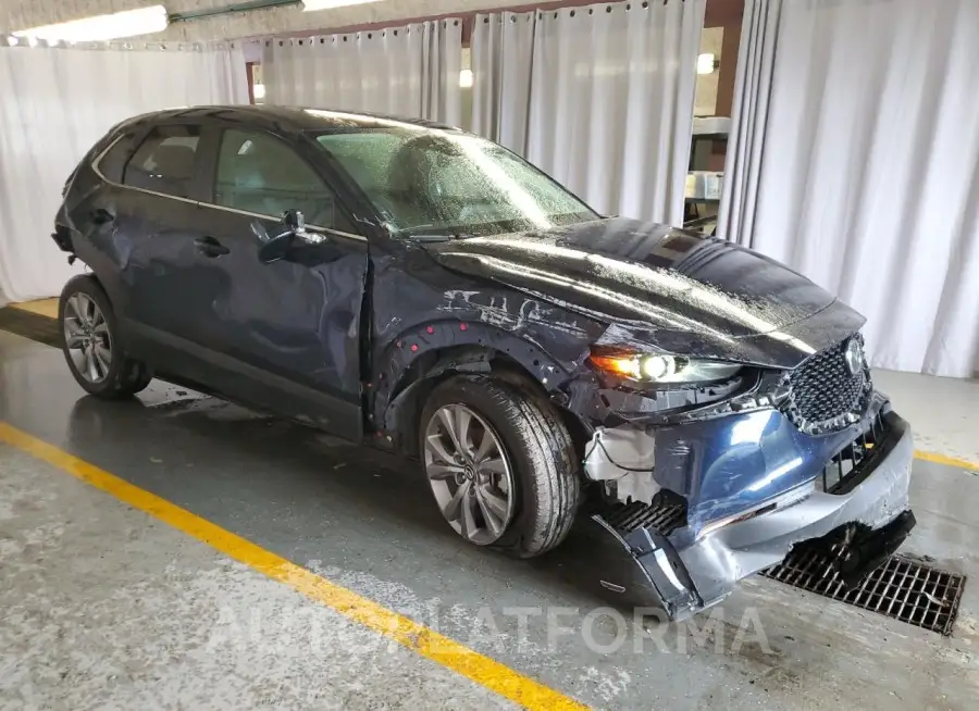 MAZDA CX-30 SELE 2021 vin 3MVDMABL0MM229721 from auto auction Copart