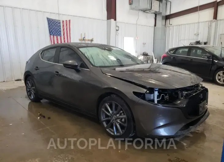 MAZDA 3 PREFERRE 2019 vin JM1BPAMM4K1135986 from auto auction Copart