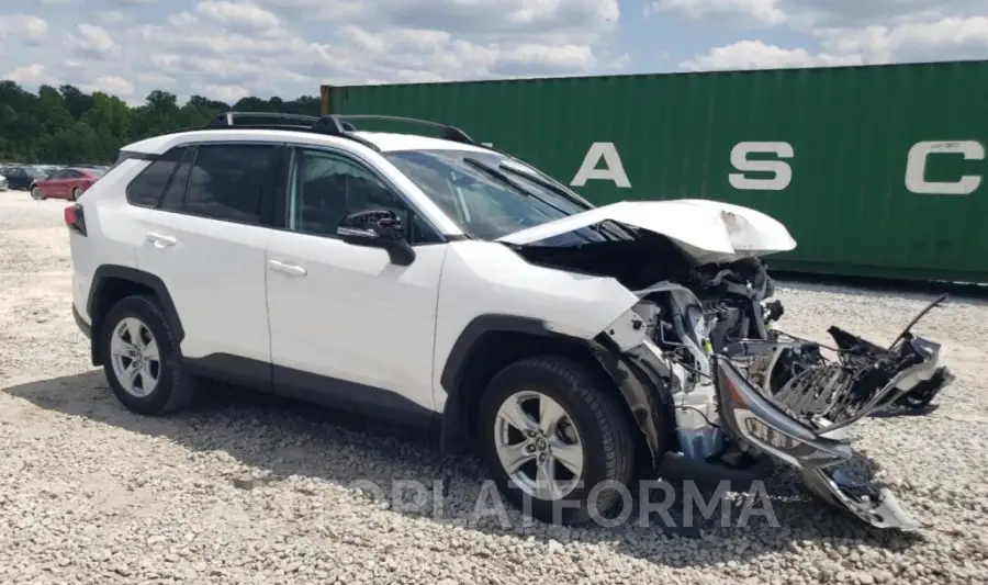 TOYOTA RAV4 XLE 2021 vin 2T3W1RFV8MC091245 from auto auction Copart