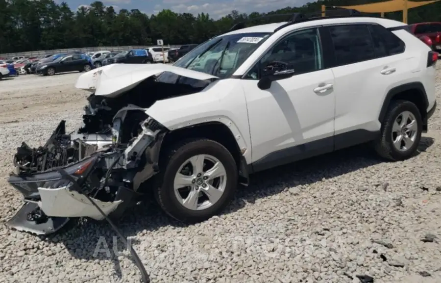 TOYOTA RAV4 XLE 2021 vin 2T3W1RFV8MC091245 from auto auction Copart