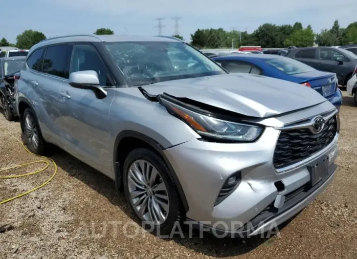 TOYOTA HIGHLANDER 2022 vin 5TDFZRBH2NS186328 from auto auction Copart