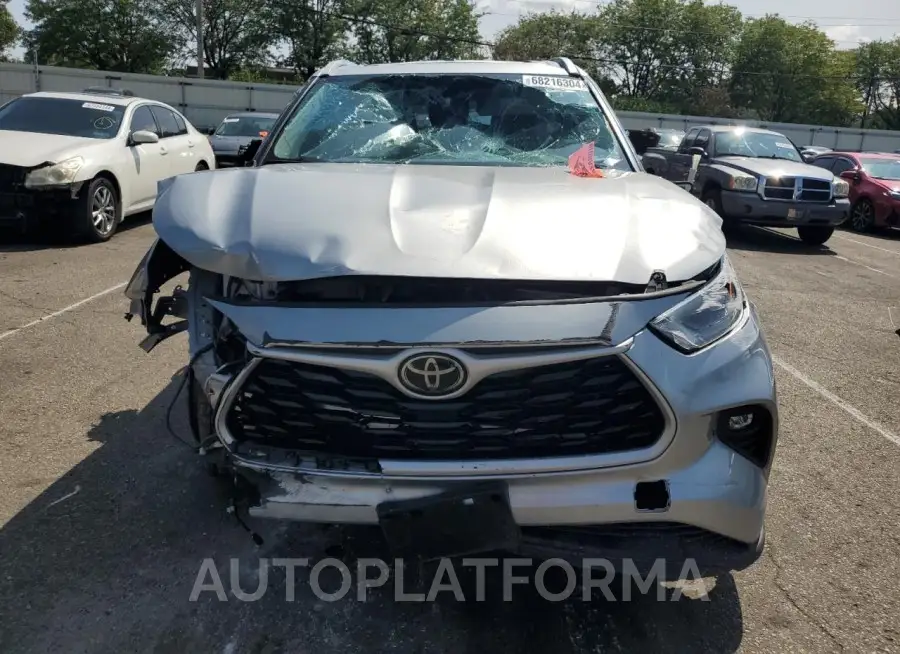 TOYOTA HIGHLANDER 2022 vin 5TDGZRBH5NS585903 from auto auction Copart