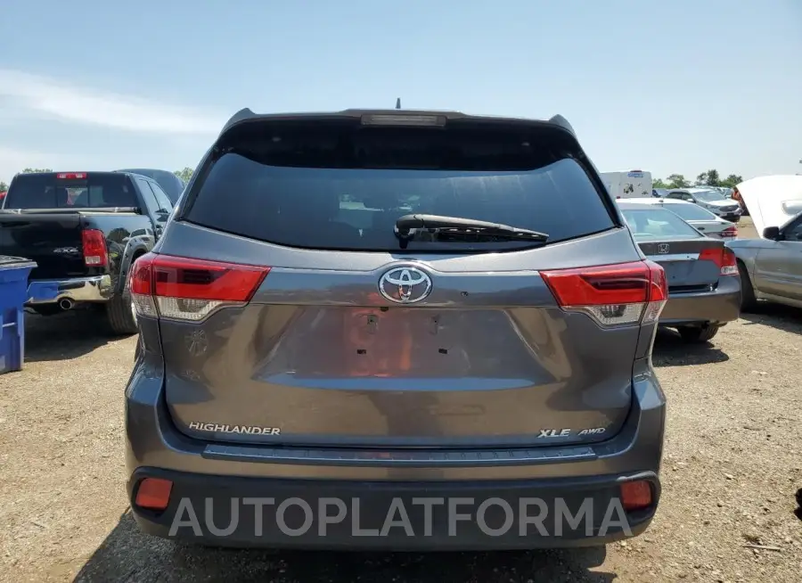 TOYOTA HIGHLANDER 2018 vin 5TDJZRFH9JS870422 from auto auction Copart