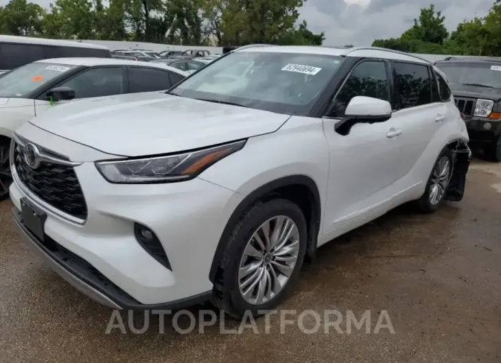 TOYOTA HIGHLANDER 2023 vin 5TDKDRBH4PS022806 from auto auction Copart