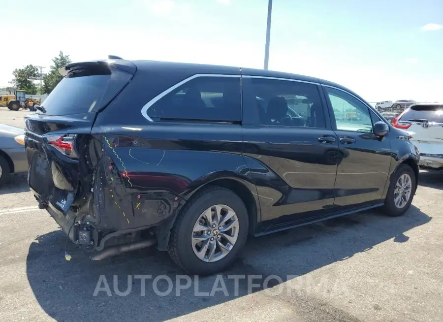 TOYOTA SIENNA LE 2022 vin 5TDKRKEC5NS107241 from auto auction Copart