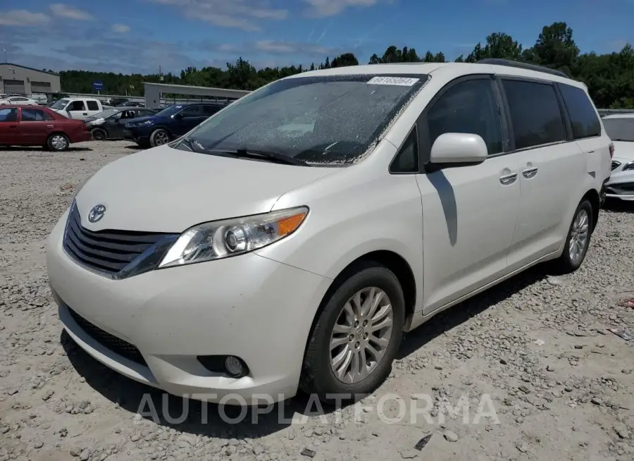 TOYOTA SIENNA XLE 2017 vin 5TDYZ3DC5HS880863 from auto auction Copart