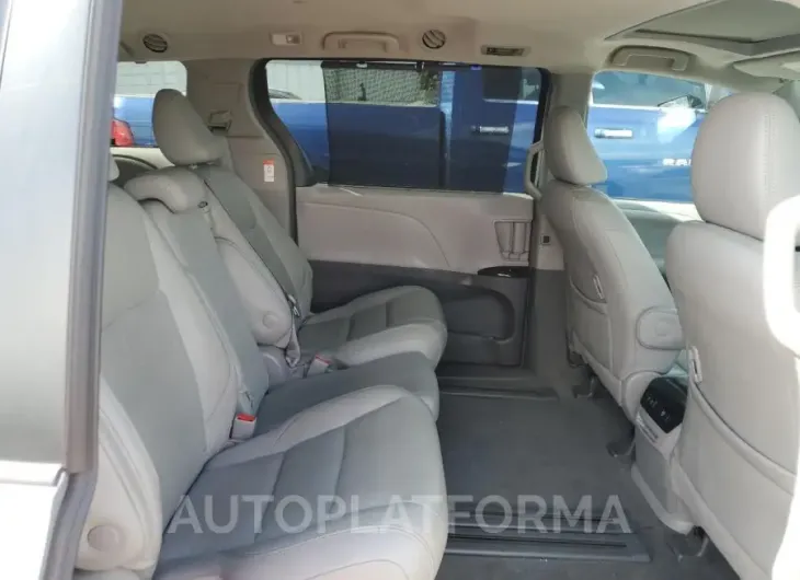 TOYOTA SIENNA XLE 2019 vin 5TDYZ3DCXKS968119 from auto auction Copart