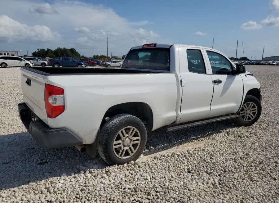 TOYOTA TUNDRA DOU 2016 vin 5TFRM5F15GX104171 from auto auction Copart