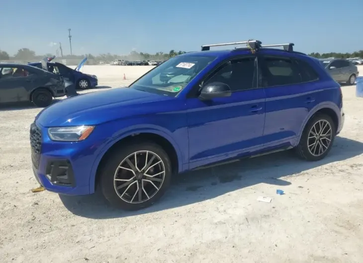 AUDI SQ5 PREMIU 2022 vin WA1B4AFY8N2042423 from auto auction Copart