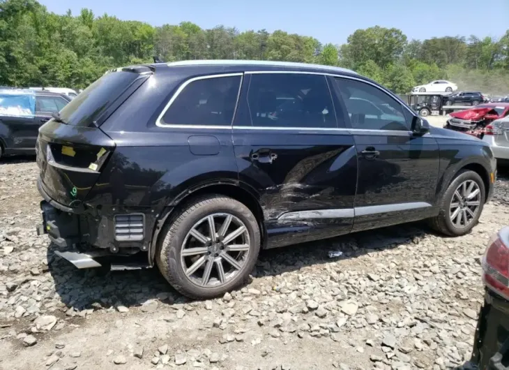 AUDI Q7 PREMIUM 2018 vin WA1LHAF78JD025572 from auto auction Copart