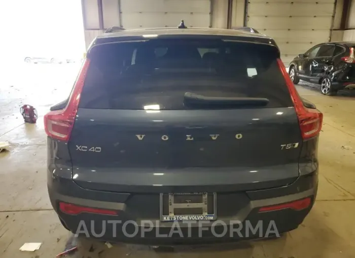 VOLVO XC40 T5 R- 2022 vin YV4162UMXN2720684 from auto auction Copart