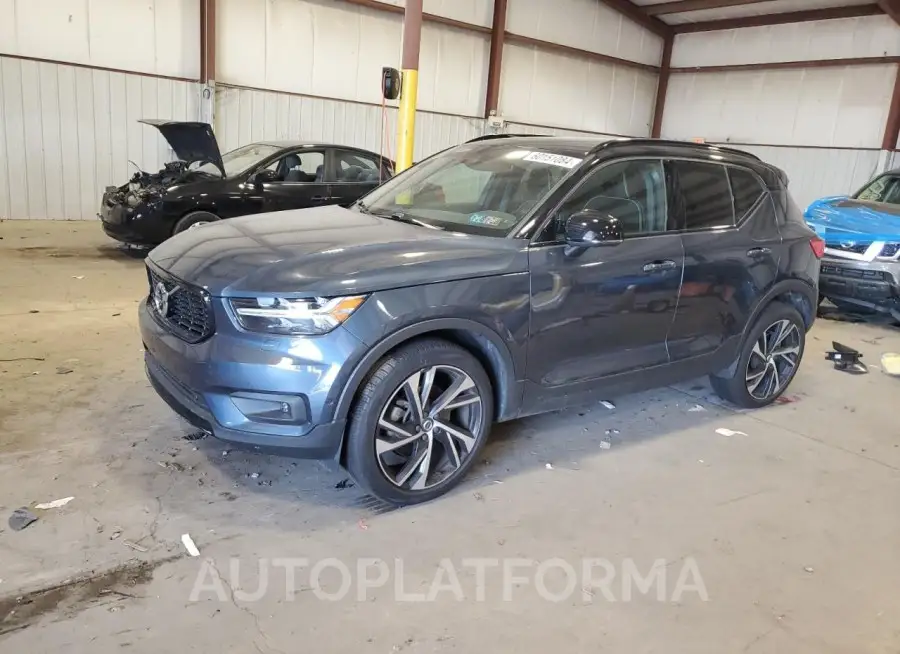 VOLVO XC40 T5 R- 2022 vin YV4162UMXN2720684 from auto auction Copart