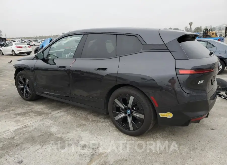 BMW IX XDRIVE5 2022 vin WB523CF04NCK66177 from auto auction Copart