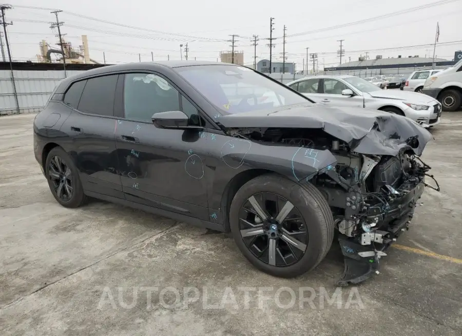 BMW IX XDRIVE5 2022 vin WB523CF04NCK66177 from auto auction Copart