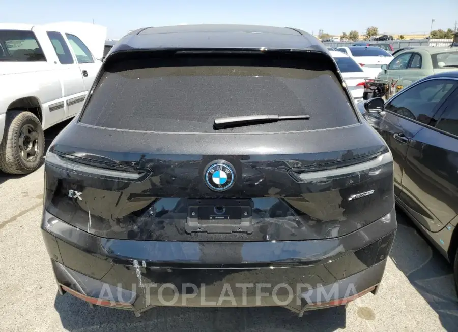 BMW IX XDRIVE5 2024 vin WB523CF08RCP21845 from auto auction Copart