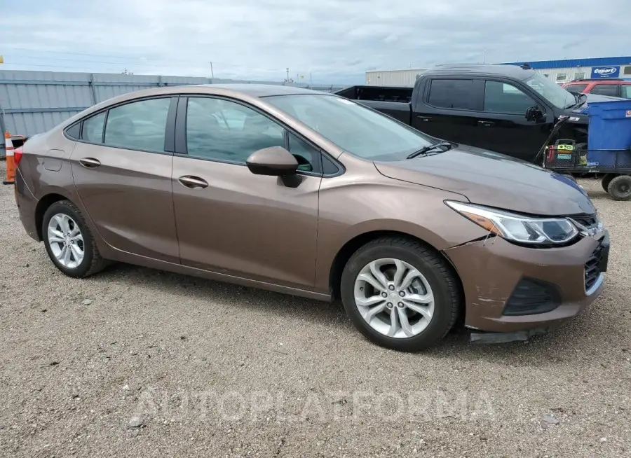 CHEVROLET CRUZE LS 2019 vin 1G1BC5SM7K7125805 from auto auction Copart