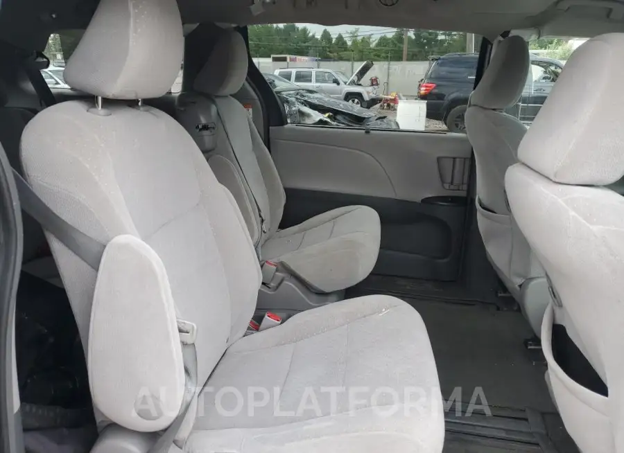 TOYOTA SIENNA LE 2015 vin 5TDKK3DC7FS538290 from auto auction Copart