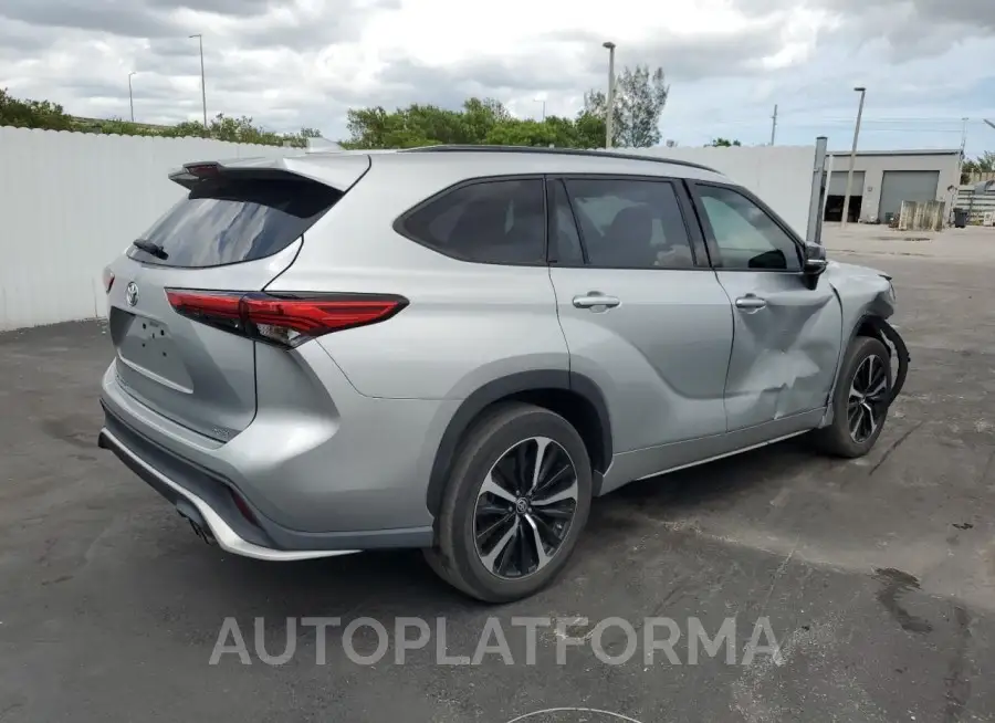 TOYOTA HIGHLANDER 2021 vin 5TDLZRAH5MS049855 from auto auction Copart