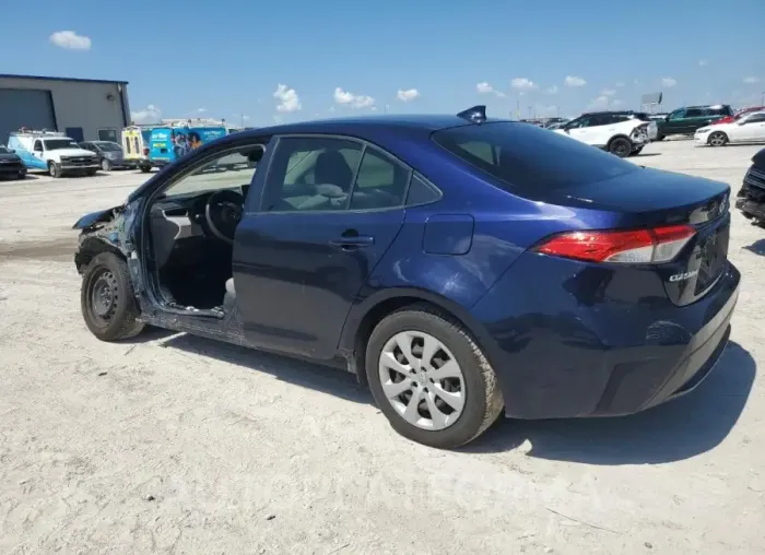 TOYOTA COROLLA LE 2020 vin JTDEPRAE4LJ053430 from auto auction Copart