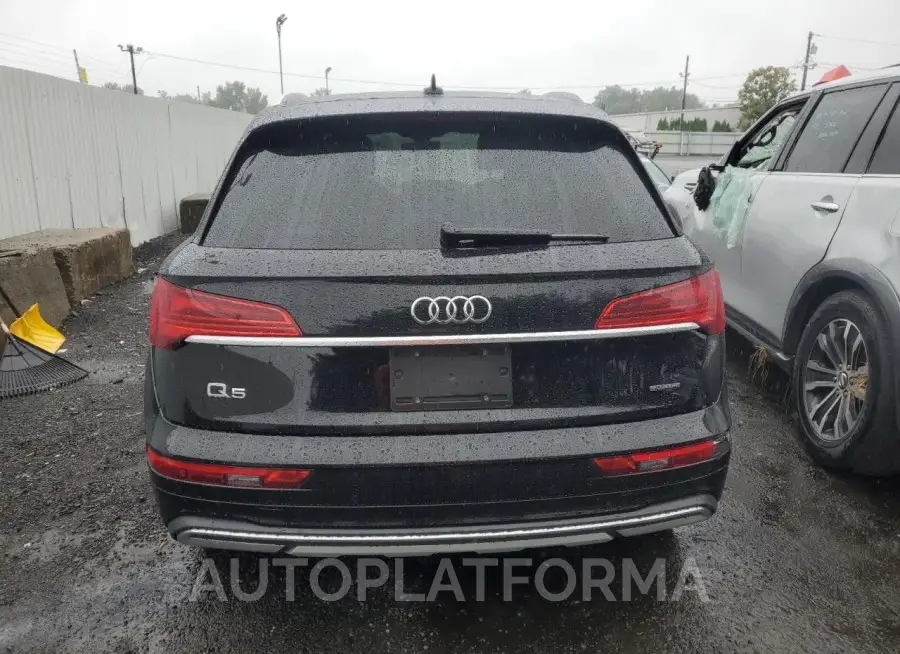 AUDI Q5 PREMIUM 2021 vin WA1AAAFY5M2002920 from auto auction Copart