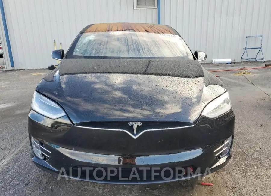 TESLA MODEL X 2018 vin 5YJXCAE27JF110942 from auto auction Copart