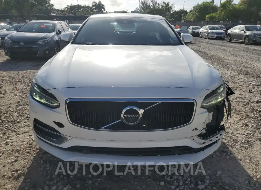 VOLVO S90 T5 MOM 2018 vin LVY982AK3JP034639 from auto auction Copart