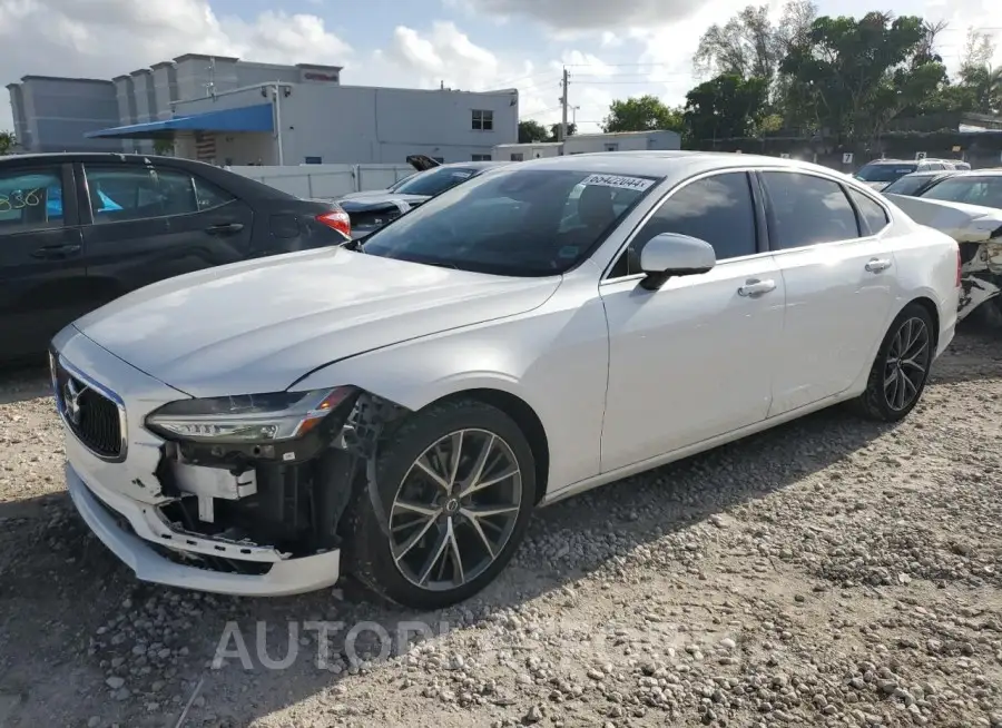 VOLVO S90 T5 MOM 2018 vin LVY982AK3JP034639 from auto auction Copart