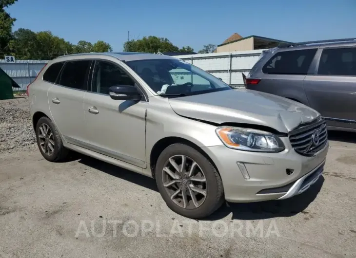 VOLVO XC60 T6 DY 2017 vin YV449MRR4H2133258 from auto auction Copart