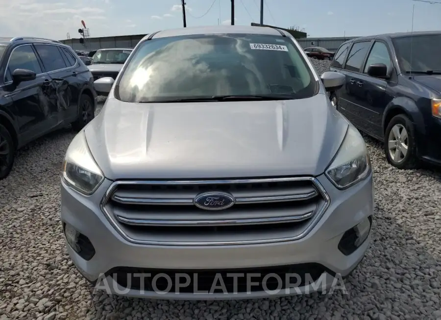 FORD ESCAPE SE 2017 vin 1FMCU9GD2HUC62309 from auto auction Copart