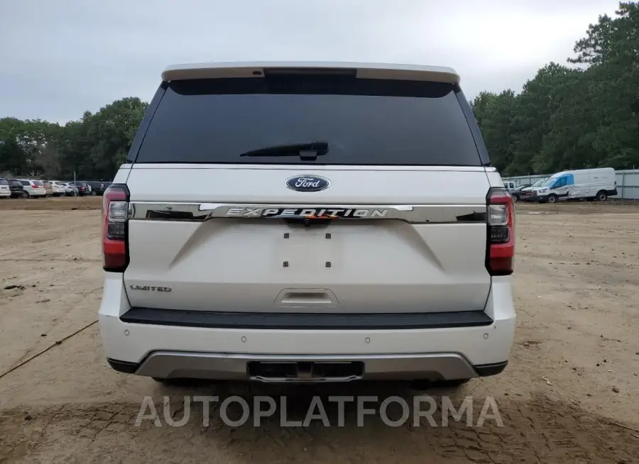 FORD EXPEDITION 2018 vin 1FMJU2AT1JEA13725 from auto auction Copart