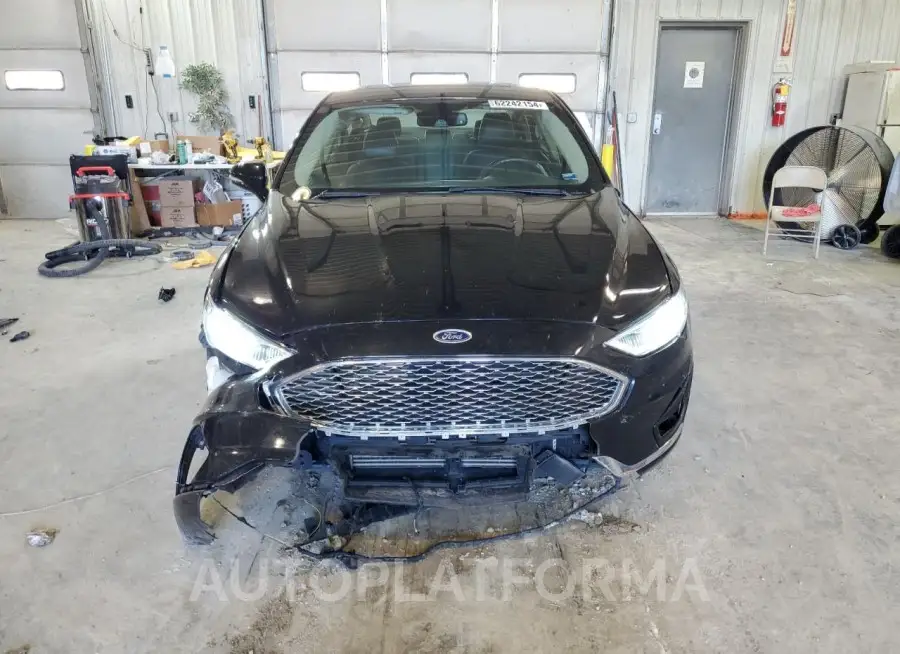 FORD FUSION TIT 2019 vin 3FA6P0D95KR121095 from auto auction Copart