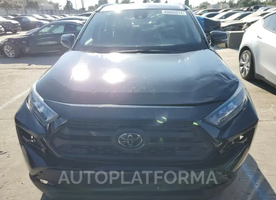 TOYOTA RAV4 XLE 2022 vin 2T3P1RFV0NC285953 from auto auction Copart