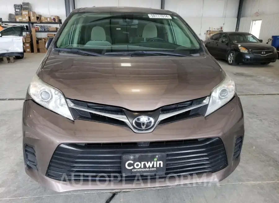 TOYOTA SIENNA LE 2018 vin 5TDKZ3DC4JS943270 from auto auction Copart