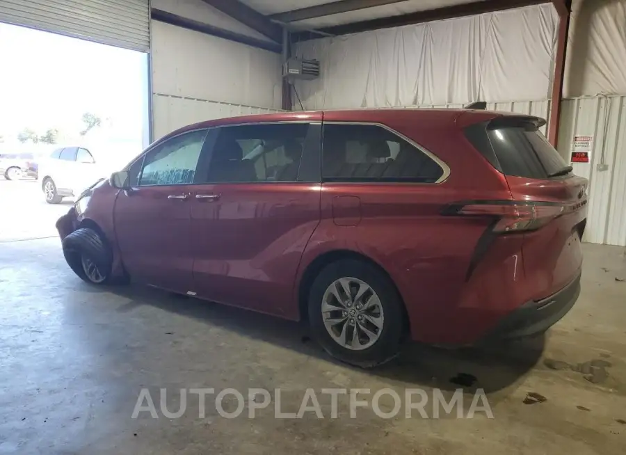 TOYOTA SIENNA XLE 2022 vin 5TDYRKEC5NS134000 from auto auction Copart