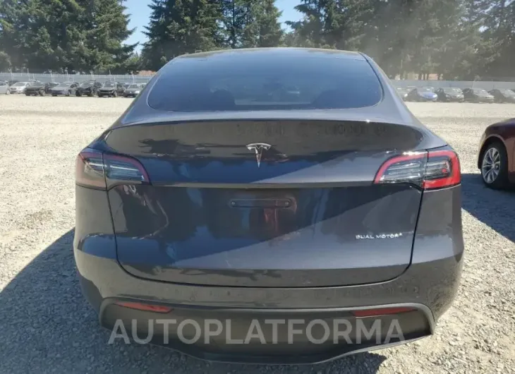 TESLA MODEL Y 2022 vin 7SAYGDEE3NF533613 from auto auction Copart