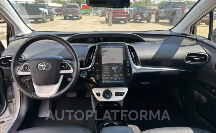 TOYOTA PRIUS PRIM 2018 vin JTDKARFP7J3088527 from auto auction Copart