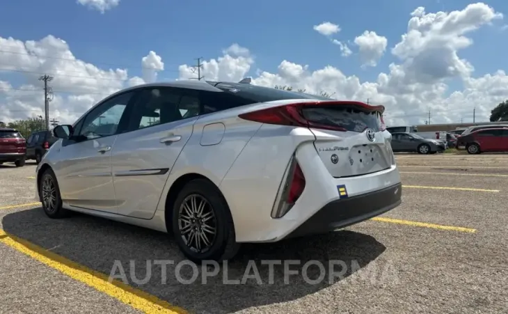 TOYOTA PRIUS PRIM 2018 vin JTDKARFP7J3088527 from auto auction Copart