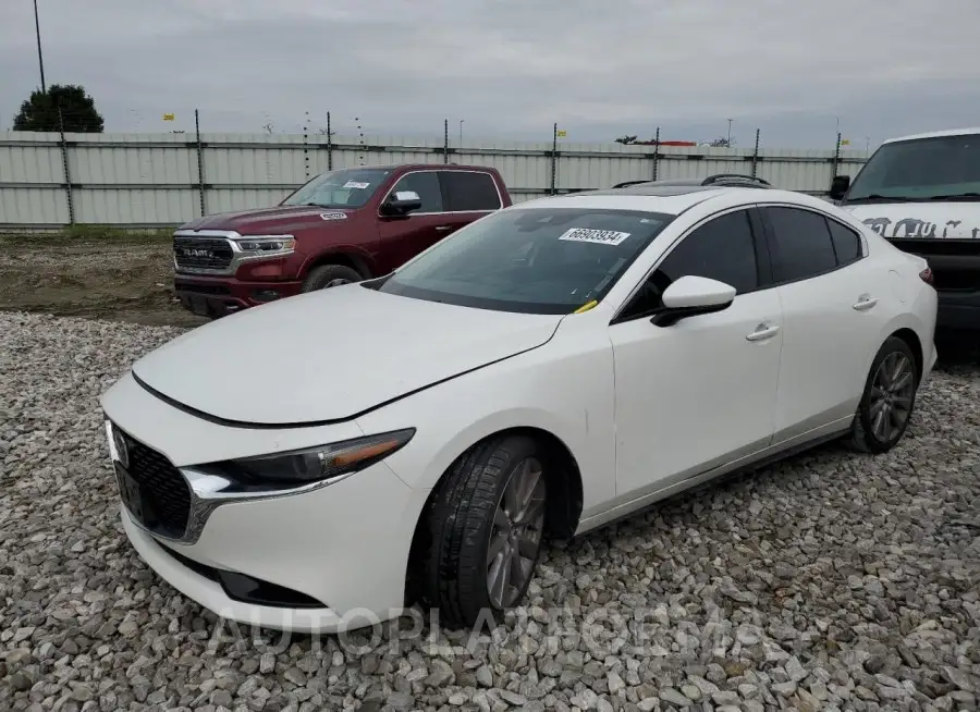 MAZDA 3 PREMIUM 2019 vin 3MZBPAEM9KM102450 from auto auction Copart