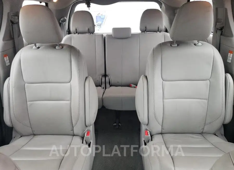 TOYOTA SIENNA XLE 2015 vin 5TDDK3DC4FS113800 from auto auction Copart