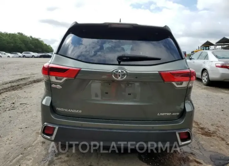 TOYOTA HIGHLANDER 2019 vin 5TDDZRFH2KS979108 from auto auction Copart