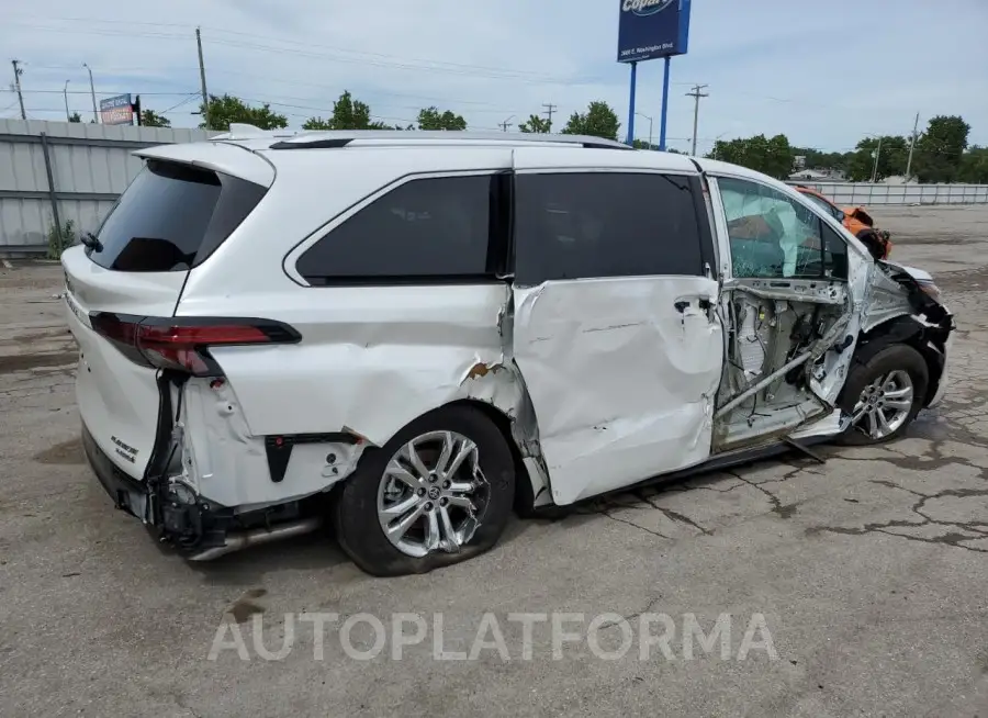 TOYOTA SIENNA LIM 2024 vin 5TDESKFC6RS121719 from auto auction Copart