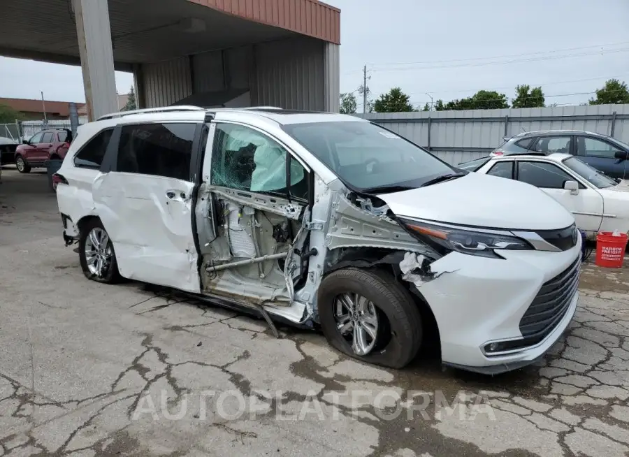 TOYOTA SIENNA LIM 2024 vin 5TDESKFC6RS121719 from auto auction Copart