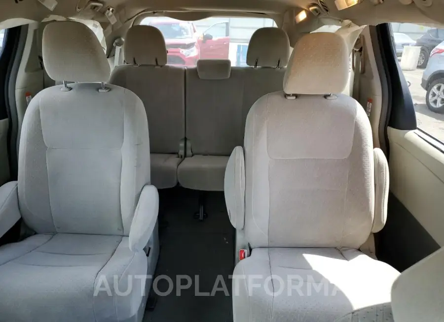 TOYOTA SIENNA LE 2015 vin 5TDJK3DC7FS096266 from auto auction Copart