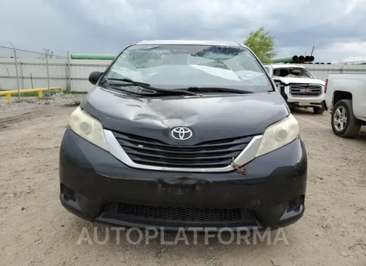 TOYOTA SIENNA LE 2015 vin 5TDKK3DC8FS589023 from auto auction Copart