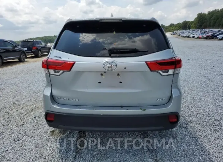 TOYOTA HIGHLANDER 2019 vin 5TDKZRFH2KS347037 from auto auction Copart