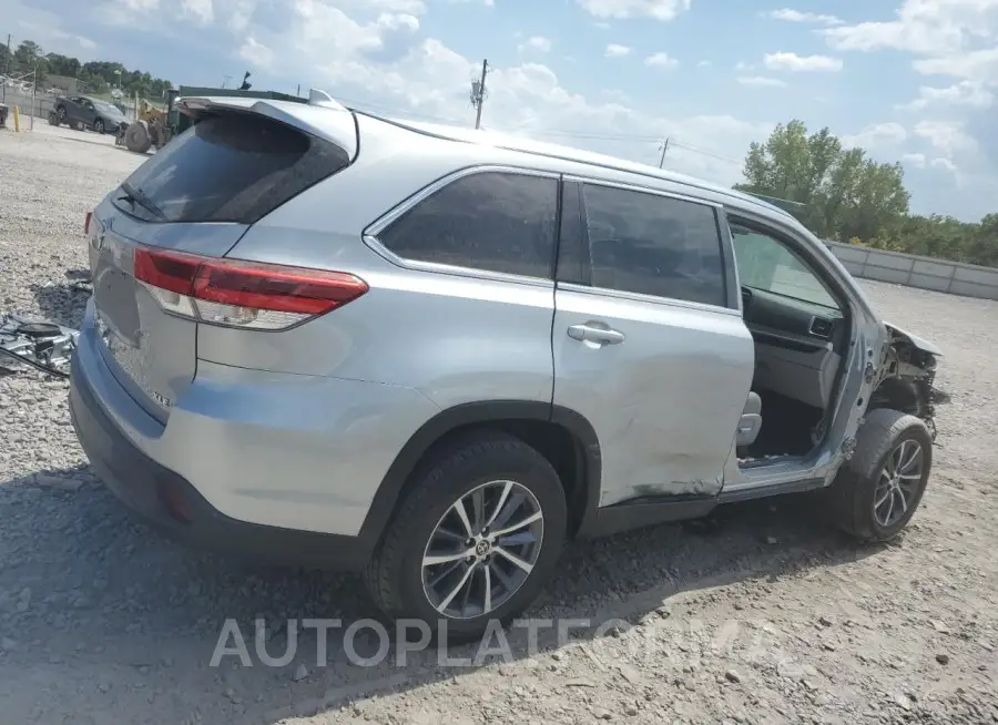 TOYOTA HIGHLANDER 2019 vin 5TDKZRFHXKS574220 from auto auction Copart