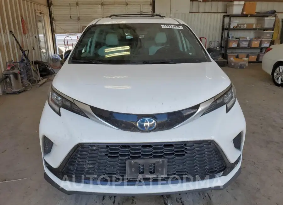 TOYOTA SIENNA XSE 2022 vin 5TDXRKECXNS095383 from auto auction Copart