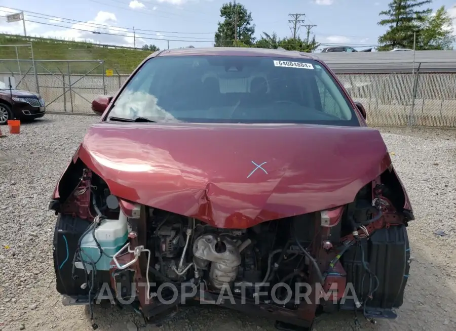 TOYOTA SIENNA SE 2018 vin 5TDXZ3DC5JS943655 from auto auction Copart