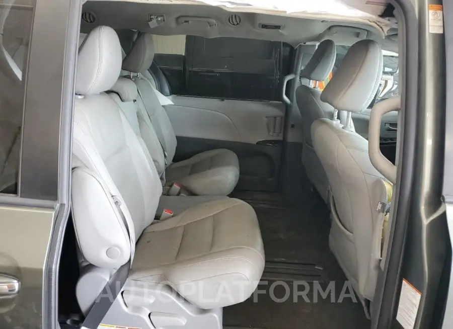 TOYOTA SIENNA XLE 2019 vin 5TDYZ3DC9KS017331 from auto auction Copart